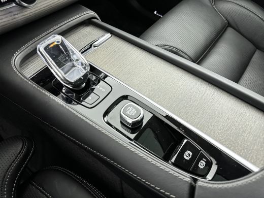 Volvo  XC90 T8 Recharge Ultimate Dark | 22" | Luchtvering | Bowers & Wilkins | Geventileerd Nappa Leder | Sto... ActivLease financial lease