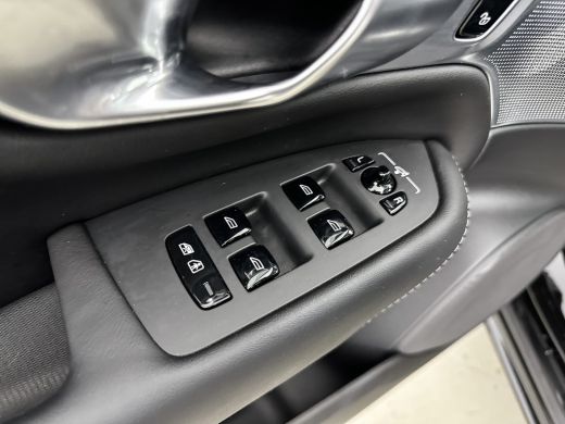 Volvo  XC90 T8 Recharge Ultimate Dark | 22" | Luchtvering | Bowers & Wilkins | Geventileerd Nappa Leder | Sto... ActivLease financial lease