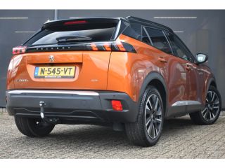 Peugeot e-2008 EV GT Pack 50 kWh 3 Fase | Afn. Trekhaak | Alcantara | Leder | Stoelverwarming | Adaptive Cruise ...