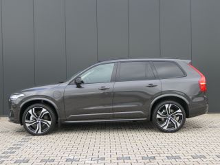 Volvo  XC90 T8 Recharge AWD Ultimate Dark | Massage | Luchtvering | Bowers&Wilkins | 22 Inch | Trekhaak | Gev...