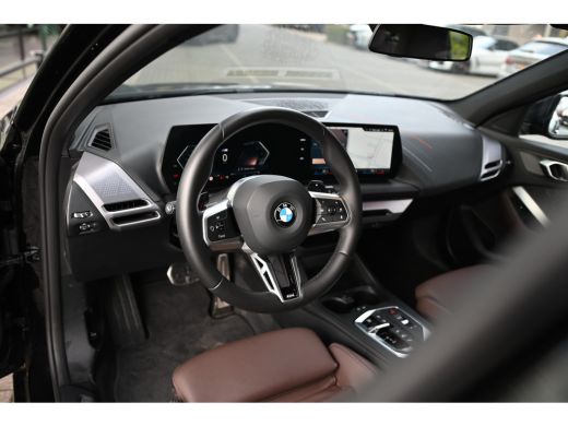 BMW 1 Serie 120 M Sport Automaat / Sportstoelen / Achteruitrijcamera / M Adaptief onderstel / Stoelverwarming... ActivLease financial lease