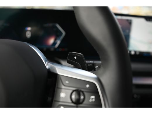 BMW 1 Serie 120 M Sport Automaat / Sportstoelen / Achteruitrijcamera / M Adaptief onderstel / Stoelverwarming... ActivLease financial lease