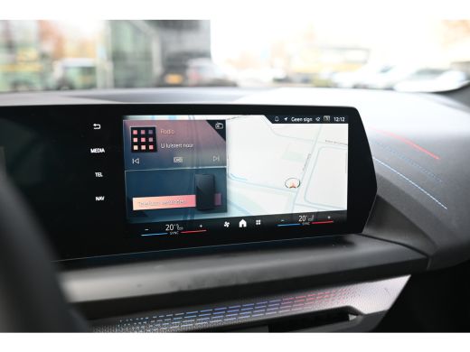 BMW 1 Serie 120 M Sport Automaat / Sportstoelen / Achteruitrijcamera / M Adaptief onderstel / Stoelverwarming... ActivLease financial lease