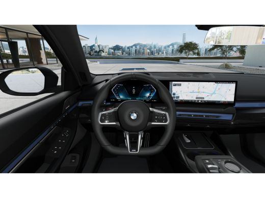 BMW i5 eDrive40 M Sport / Panoramadak / Trekhaak / M Sportonderstel / Stoelventilatie / Stuurverwarming ... ActivLease financial lease