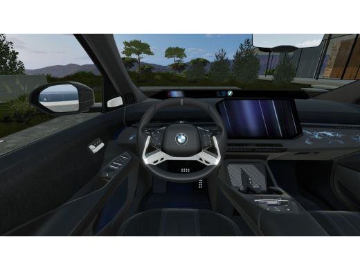 BMW iX3 50 xDrive M Sport / Panoramadak / Trekhaak / M Sportstoelen / Parking Assistant Professional / St... ActivLease financial lease