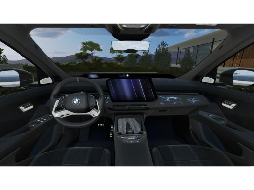 BMW iX3 50 xDrive M Sport / Panoramadak / Trekhaak / M Sportstoelen / Parking Assistant Professional / St... ActivLease financial lease