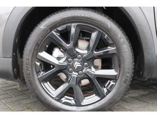 Citroën C5 Aircross Citro&euml;n 1.2 HYBRID 136PK &Euml;-SERIES AUTOMAAT / NAVI / LEDER / CLIMA / LED / PDC / 19" LMV / ALCANTA... ActivLease financial lease