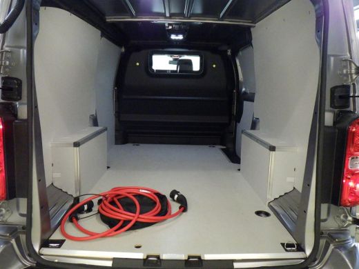 Citroën &euml;-Jumpy L3 136 75 kWh | Achteruitrijcamera | Airco (automatisch) | Apple Carplay/Android Auto|telefoonint... ActivLease financial lease