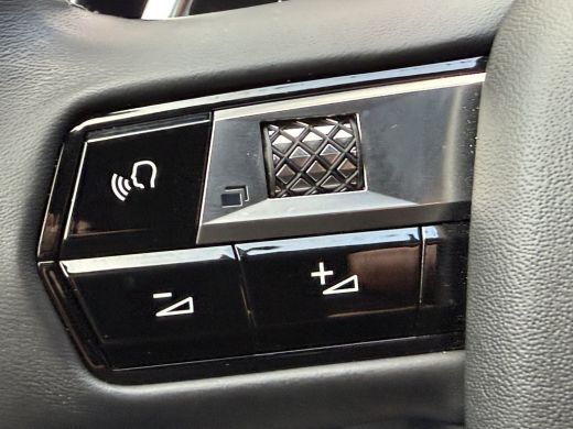 DS DS 7 225pk E-Tense Etoile (Elektrisch Schuifdak - Trekhaak - Focal Electra - NightVision - Leder incl ... ActivLease financial lease