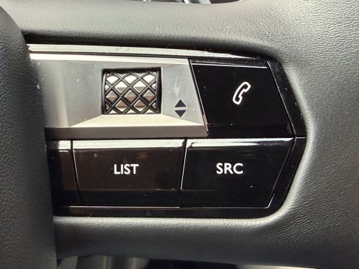 DS DS 7 225pk E-Tense Etoile (Elektrisch Schuifdak - Trekhaak - Focal Electra - NightVision - Leder incl ... ActivLease financial lease