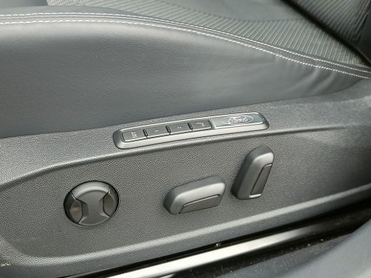 Ford Explorer Extended Range RWD 77 kWh | Driver Assistance Pack | | Achteruitrijcamera | Apple Carplay/Android... ActivLease financial lease