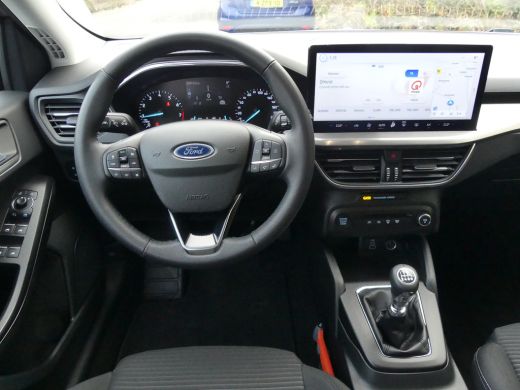 Ford Focus 1.0 EcoBoost Hybrid 125PK Titanium | ADAPTIVE CRUISE | DODEHOEKDETECTIE | CAMERA | PRIVACY GLAS | ActivLease financial lease