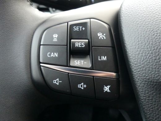 Ford Focus 1.0 EcoBoost Hybrid 125PK Titanium | ADAPTIVE CRUISE | DODEHOEKDETECTIE | CAMERA | PRIVACY GLAS | ActivLease financial lease