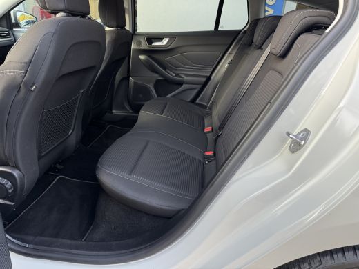 Ford Focus 1.0 EcoBoost Hybrid Titanium X 125pk | Afn. Trekhaak | Winter Pack | B&O | Full Led | Camera | ActivLease financial lease