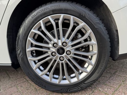 Ford Focus 1.0 EcoBoost Hybrid Titanium X 125pk | Afn. Trekhaak | Winter Pack | B&O | Full Led | Camera | ActivLease financial lease