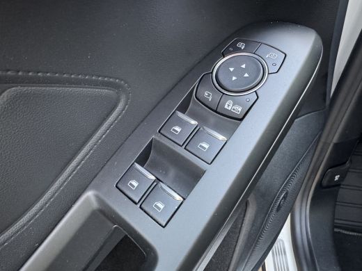 Ford Focus 1.0 EcoBoost Hybrid Titanium X 125pk | Afn. Trekhaak | Winter Pack | B&O | Full Led | Camera | ActivLease financial lease