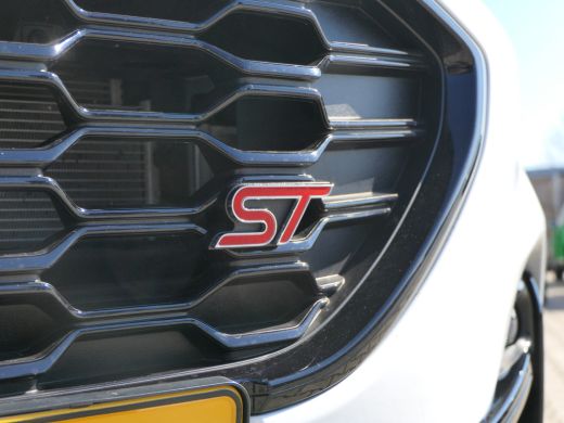 Ford Puma 1.5 EcoBoost 200pk ST-X Ford Performance Stoelen! | B&O | Winter Pakket | Navi | ActivLease financial lease