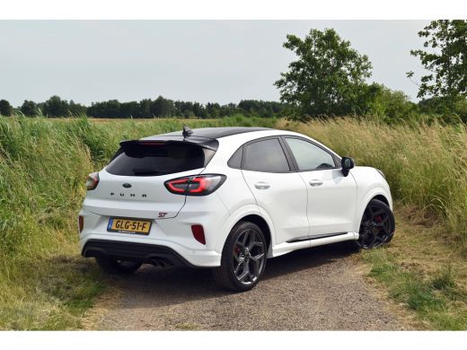 Ford Puma 1.5 EcoBoost 200pk ST-X Ford Performance Stoelen! | B&O | Winter Pakket | Navi | ActivLease financial lease