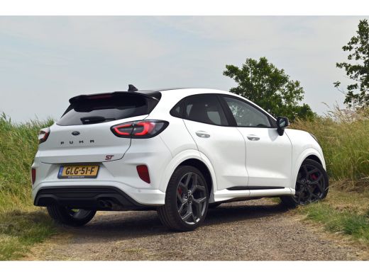 Ford Puma 1.5 EcoBoost 200pk ST-X Ford Performance Stoelen! | B&O | Winter Pakket | Navi | ActivLease financial lease