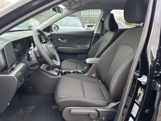 Hyundai Kona Comfort Smart 64.8 kWh Apple Carplay / Android Auto | Adaptieve Cruise Control | Stoel / Stuurver... ActivLease financial lease