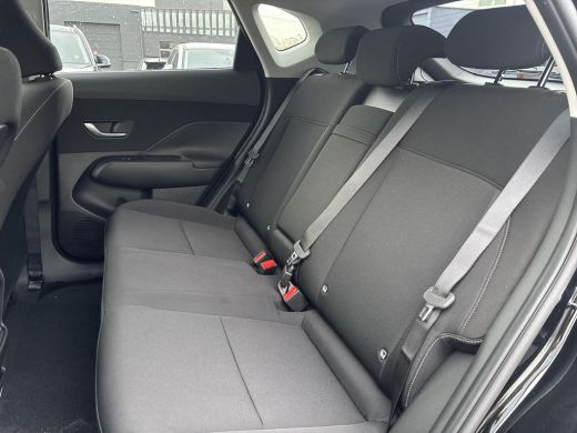 Hyundai Kona Comfort Smart 64.8 kWh Apple Carplay / Android Auto | Adaptieve Cruise Control | Stoel / Stuurver... ActivLease financial lease