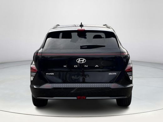 Hyundai Kona Comfort Smart 64.8 kWh Apple Carplay / Android Auto | Adaptieve Cruise Control | Stoel / Stuurver... ActivLease financial lease