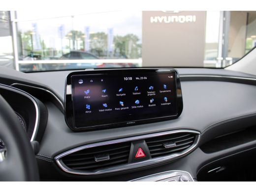 Hyundai Santa Fe 1.6 T-GDI PHEV Comfort Smart 7p. | Eleketrisch bedienbare stoelen | Lederen bekleding | Navigatie... ActivLease financial lease