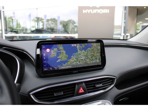 Hyundai Santa Fe 1.6 T-GDI PHEV Comfort Smart 7p. | Eleketrisch bedienbare stoelen | Lederen bekleding | Navigatie... ActivLease financial lease