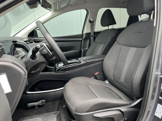 Hyundai Tucson 1.6 T-GDI 265pk PHEV Comfort Smart 4WD (299,- p/m Demo Deal!) | Climate | Camera | Carplay | Keyl... ActivLease financial lease