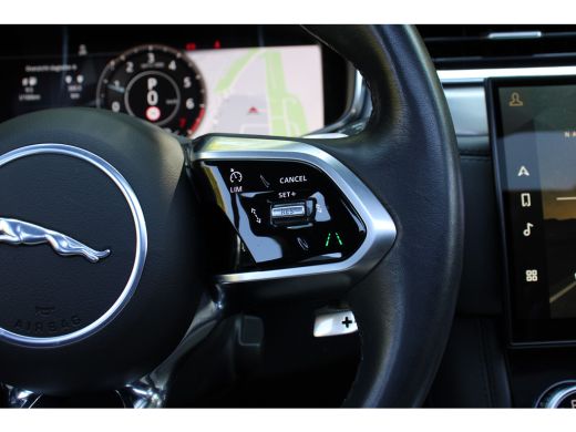 Jaguar F-PACE 2.0 P400e PHEV R-DYNAMIC S | PANODAK | LEDER | ADAPTIVE CRUISE | CAMERA | FULL OPTION! | DEALER O... ActivLease financial lease