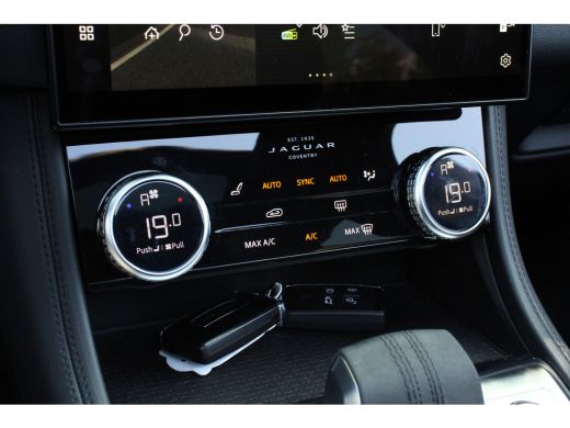 Jaguar F-PACE 2.0 P400e PHEV R-DYNAMIC S | PANODAK | LEDER | ADAPTIVE CRUISE | CAMERA | FULL OPTION! | DEALER O... ActivLease financial lease