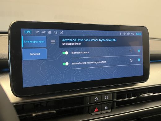Jeep Avenger Summit 54 kWh Navigatie | Stoelverwarming | Carplay |  | 11 kW lader | Achteruitrijcamera | Bande... ActivLease financial lease