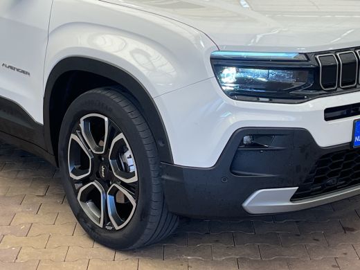 Jeep Avenger Summit 54 kWh Navigatie | Stoelverwarming | Carplay | | 11 kW lader | Achteruitrijcamera | Cruise... ActivLease financial lease