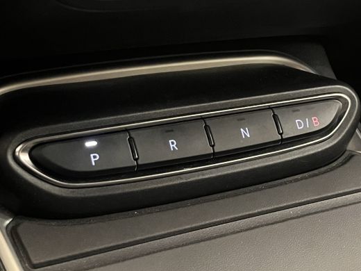 Jeep Avenger Summit 54 kWh Navigatie | Stoelverwarming | Carplay | | 11 kW lader | Achteruitrijcamera | Cruise... ActivLease financial lease