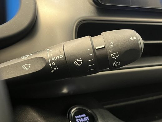 Jeep Avenger Summit 54 kWh Navigatie | Stoelverwarming | Carplay | | 11 kW lader | Achteruitrijcamera | Cruise... ActivLease financial lease