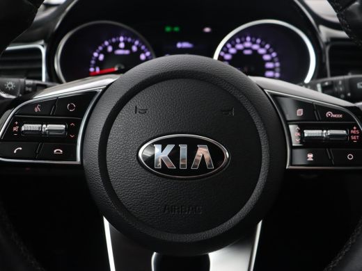 Kia Ceed 1.4 T-GDi DynamicPlusLine | Stoel & stuurverwarming | Adaptive cruise | Trekhaak | Camera | Carpl... ActivLease financial lease