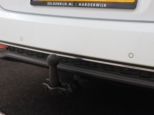 Kia Ceed 1.4 T-GDi DynamicPlusLine | Stoel & stuurverwarming | Adaptive cruise | Trekhaak | Camera | Carpl... ActivLease financial lease