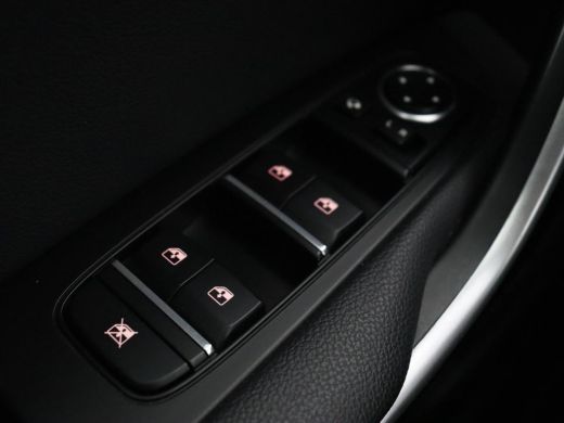 Kia Ceed 1.4 T-GDi DynamicPlusLine | Stoel & stuurverwarming | Adaptive cruise | Trekhaak | Camera | Carpl... ActivLease financial lease