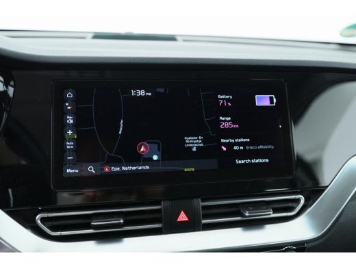 Kia e-Niro DynamicLine 64 kWh | Dealer onderhouden | Camera | Stoel-/stuurverwarming | Keyless Entry | Clima... ActivLease financial lease
