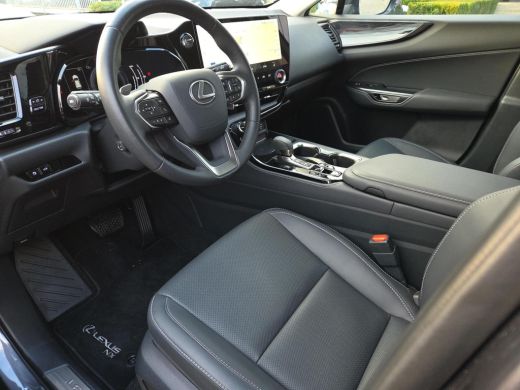 Lexus NX 450h+ AWD Luxury Line | Plug-In | Trekhaak | 1.500kg | Rijklaarprijs incl. garantie | ActivLease financial lease
