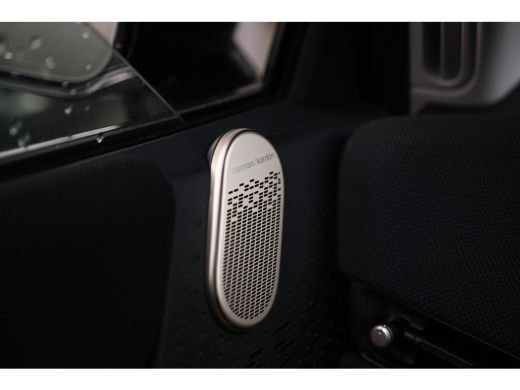 Mini 3-Deurs Cooper E / Classic / Pakket L / 17" Parallel Spoke 2-tone ActivLease financial lease