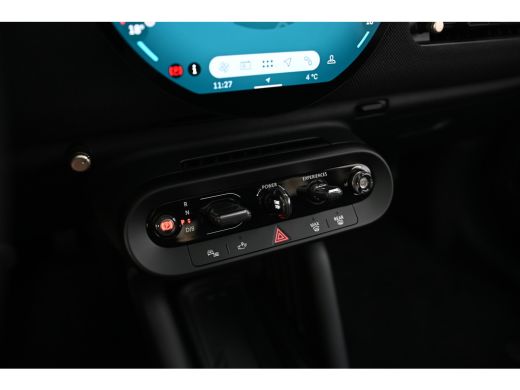 Mini 3-Deurs Cooper E / Classic / Pakket L / 17" Parallel Spoke 2-tone ActivLease financial lease