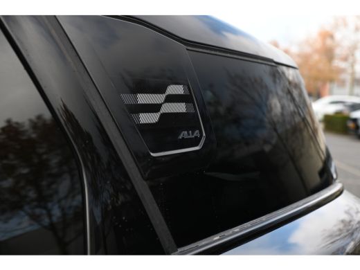 Mini Countryman S ALL4 Automaat / John Cooper Works / Pakket L / 20" John Cooper Works Flag Spoke 2-tone ActivLease financial lease