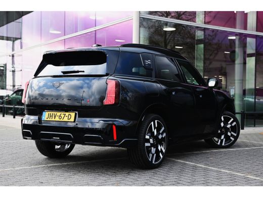 Mini Countryman S ALL4 Automaat / John Cooper Works / Pakket L / 20" John Cooper Works Flag Spoke 2-tone ActivLease financial lease