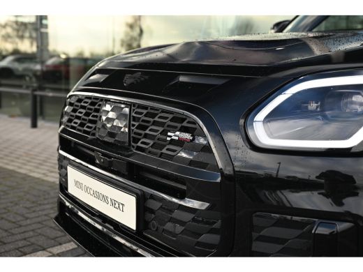 Mini Countryman S ALL4 Automaat / John Cooper Works / Pakket L / 20" John Cooper Works Flag Spoke 2-tone ActivLease financial lease