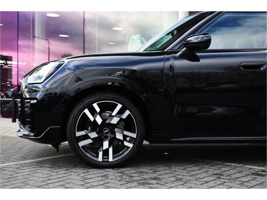 Mini Countryman S ALL4 Automaat / John Cooper Works / Pakket L / 20" John Cooper Works Flag Spoke 2-tone ActivLease financial lease