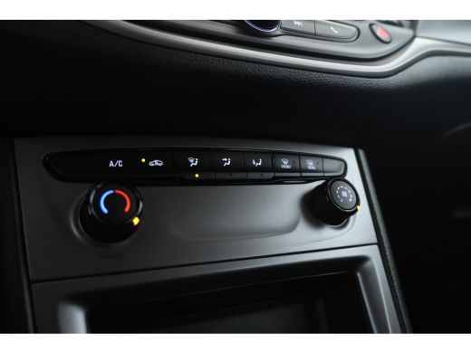 Opel Astra Sports Tourer 1.2 Business Edition 110Pk, Navigatie, Climate, ActivLease financial lease