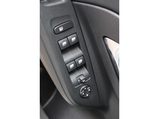 Opel Corsa 1.2 Level 3 | 100pk | Half leder | Apple carplay | LED | 1e eigenaar | ActivLease financial lease