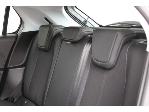 Opel Corsa 1.2 Level 3 Elegance | 100 PK | Apple carplay | Half leder | Armsteun | 1e eigenaar | ActivLease financial lease