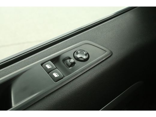 Opel Vivaro 2.0 CDTI L3H1 | DC | 360&deg; CAM | Cruise | Trekh. | Airco | Carplay | Navi | Parkeersens. ActivLease financial lease